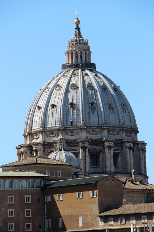 La Rosa Del Vaticano Luxury Apartment روما المظهر الخارجي الصورة